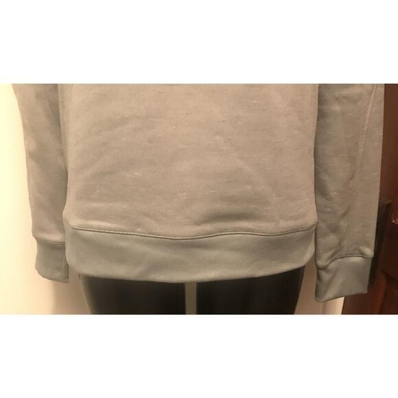 Medium Under Armour Coldgear Loose Fit Gray Womens Hoodie NWT 192006689232 - Picture 5 of 11